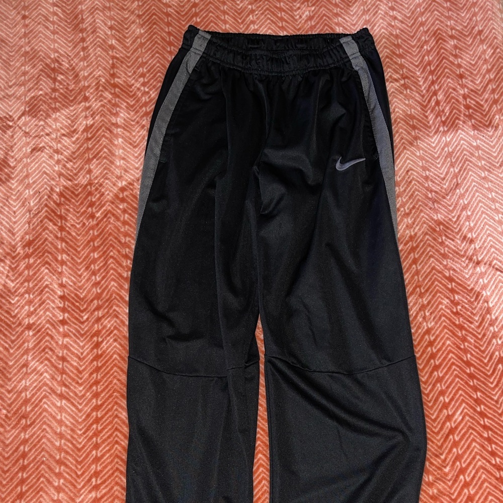 Men Nike Athletic Pants